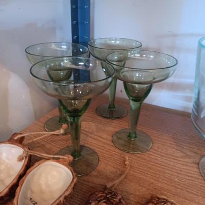FRUIT BOWL ON PEDESTAL, PINECONE MEASURING CUPS AND PLASTIC MARGARITA GLASSES