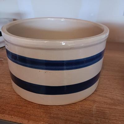 2 CLAY AND 1 GLASS BOWLS