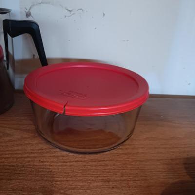 WILLIAMS SONOMA SPAGHETTI BOWL, SALSA AND PYREX BOWL, STAINLESS STEEL PITCHERS