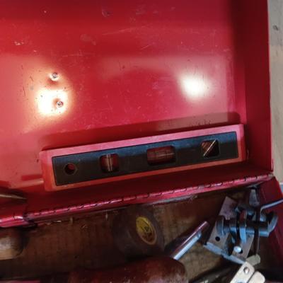 HUSKY 3 DRAWER W/LIFT TOP TOOL CHEST PLUS HAND TOOLS