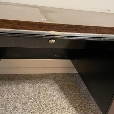 MCM Desk