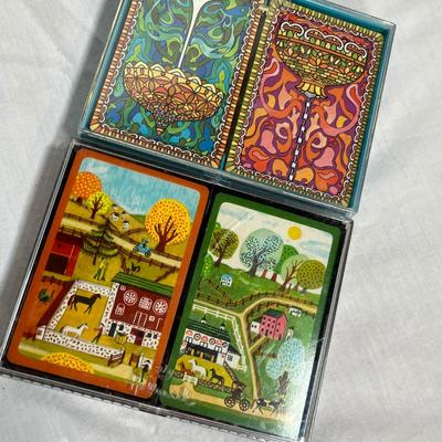 Vintage cards & crayons