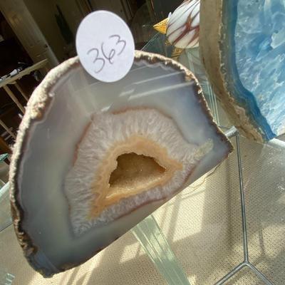 Lot of Display Geodes