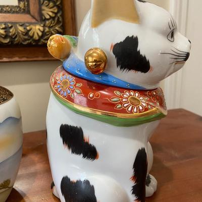 Lot of Four Asian Styled Decor Pieces