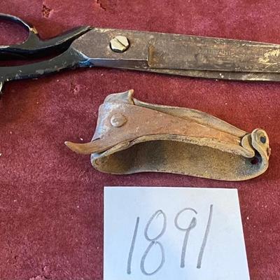 Primitive Hand Corn Shucker and Scissors
