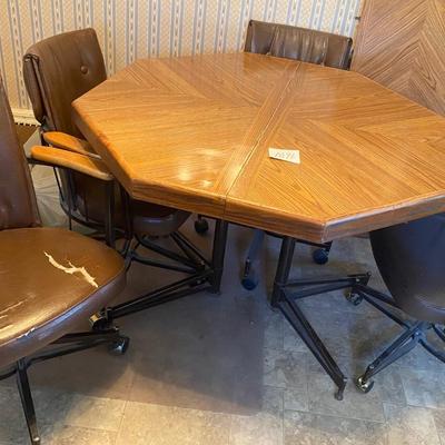 Kitchen Table W/Leaf