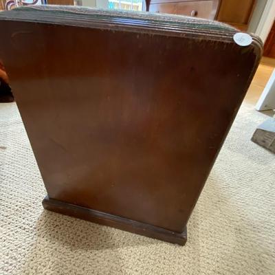 Dressing Bench