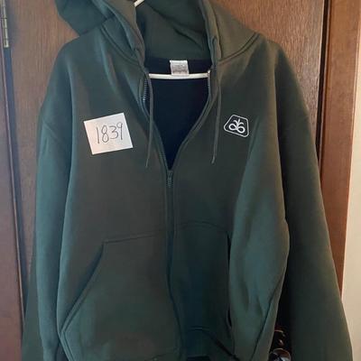 Large Pioneer Sweat Shirt