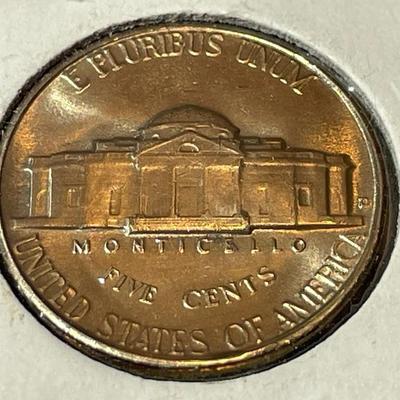 1950-D BRILLIANT UNCIRCULATED KEY DATE JEFFERSON NICKEL AS PICTURED.
