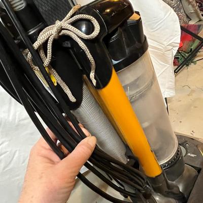 Eureka Bagless vacuum