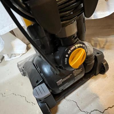 Eureka Bagless vacuum