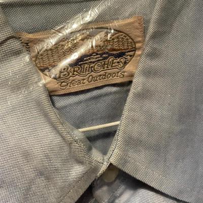 Lot of Men's Button Down Shirts, Sized XL