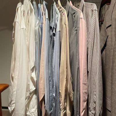 Lot of Men's Button Down Shirts, Sized XL