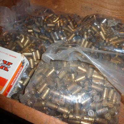 Wooden Box with 2,000+ 9mm Shells for Reloading (Choice A)