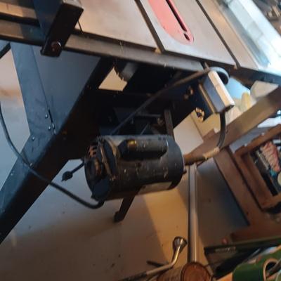 CRAFTSMAN 10" FLEX DRIVE TABLE SAW ON STAND WITH MANY EXTRAS