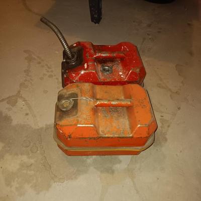 2 BLITZ METAL 2 GALLON EACH GAS CANS