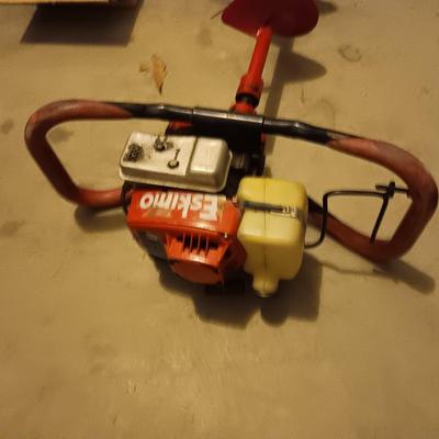 ESKIMO GAS POWER DRILL/ICE AUGER