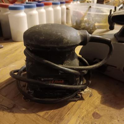 PALM AND BELT SANDERS