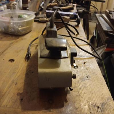 PALM AND BELT SANDERS