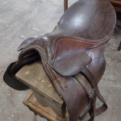 Vintage Leather English Riding Saddle