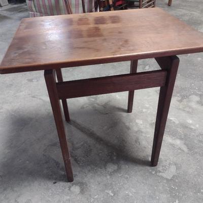 Mid Century Design Solid Wood Side Table