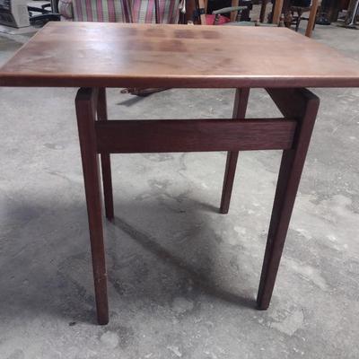 Mid Century Design Solid Wood Side Table