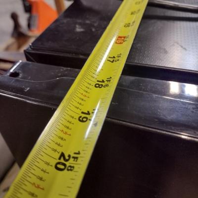 Hisense Apartment Sized Refrigerator/Freezer