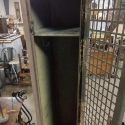 Vintage Single Unit Metal Industrial Design Storage Locker