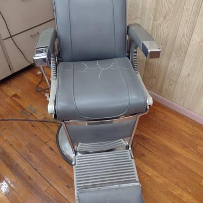 Vintage Belmont Electric Barber Chair Choice B