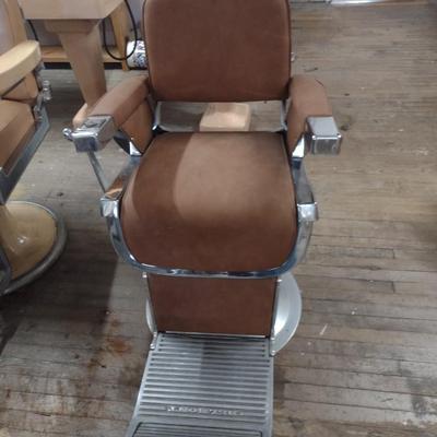 Vintage Belmont Hydraulic Barber Chair