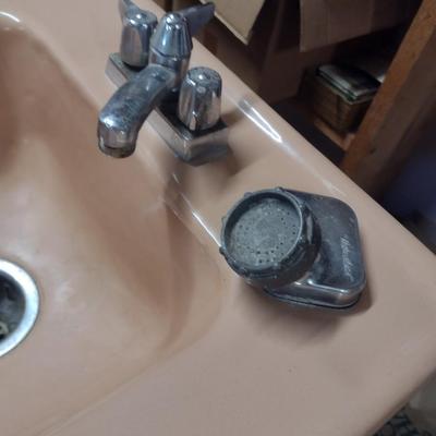 Vintage Pedestal Salon Single Basin Ceramic Sink Choice B
