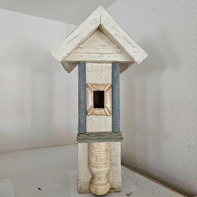 WOOD BIRD HOUSES