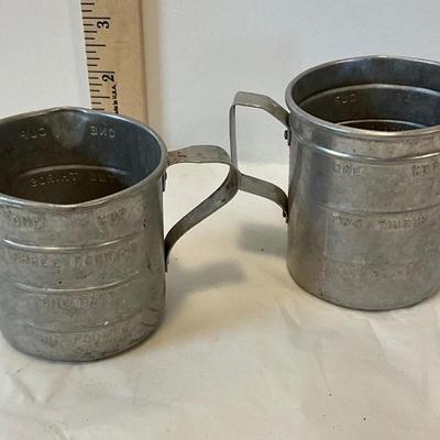 Vintage measuring cups