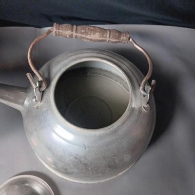 MIRRO PERCOLATOR AND WATER KETTLE