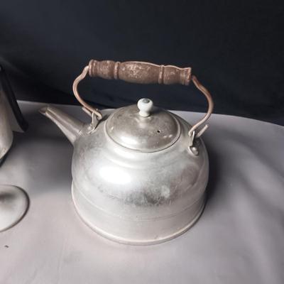 MIRRO PERCOLATOR AND WATER KETTLE