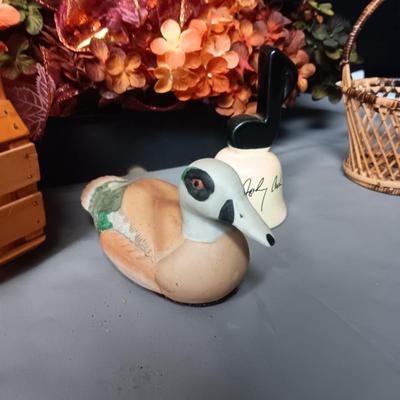 TRIPLE CANDLE FALL DECOR CENTERPIECE, WOOD & WICKER BASKETS, JOHNNY CASH BELL AND CERAMIC DUCK