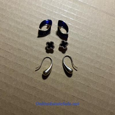 3 PAIRS OF EARRINGS