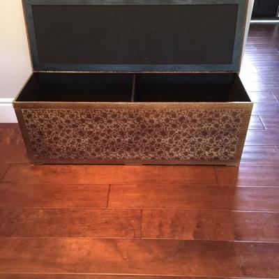 Beautiful decorative faux leather trunk 