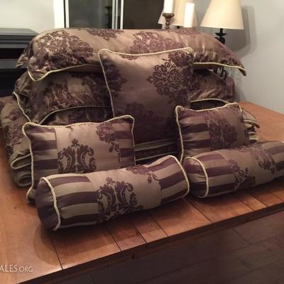 9 Piece High End King Bedding 