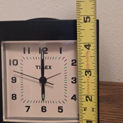 (2) Portable Small Clocks