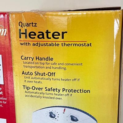 SUNBEAM ~ Quartz Heater With Adjustable Thermostat
