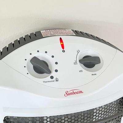 SUNBEAM ~ Quartz Heater With Adjustable Thermostat