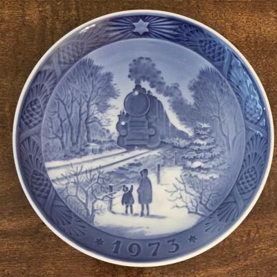 1973 KÃ¶niglich Kopenhagen Porcelain Plate