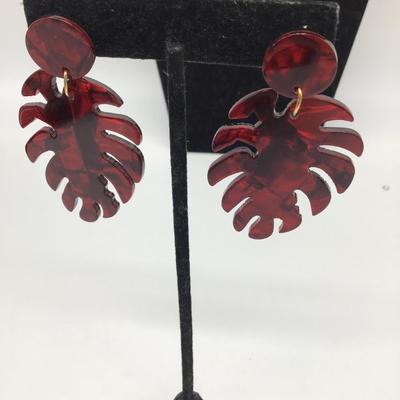 Red leaf design earrings