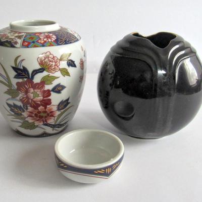Vintage Japan Ginger Jar and Vase