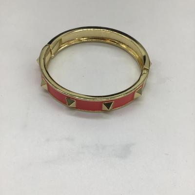 Pink spiked design bracelet