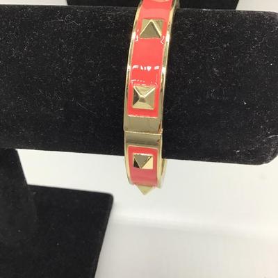 Pink spiked design bracelet