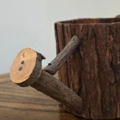 Wood Watering Can Deco