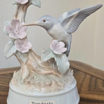 Otagiri Hummingbird Music Box