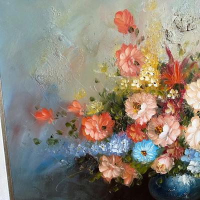 SIGNED FLORAL PAINTING
